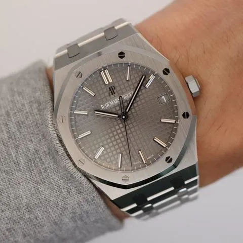 Audemars Piguet Royal Oak 15500ST.OO.1220ST.02 41mm Stainless steel Gray