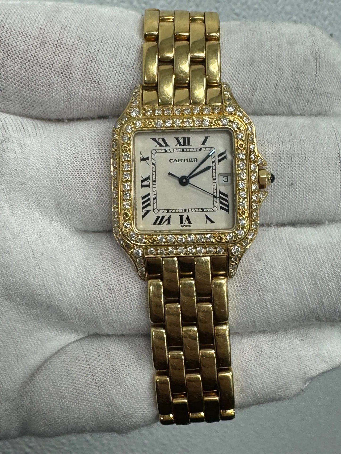 Cartier Santos W25014B9 27mm Yellow gold and diamond-set Ivory 1