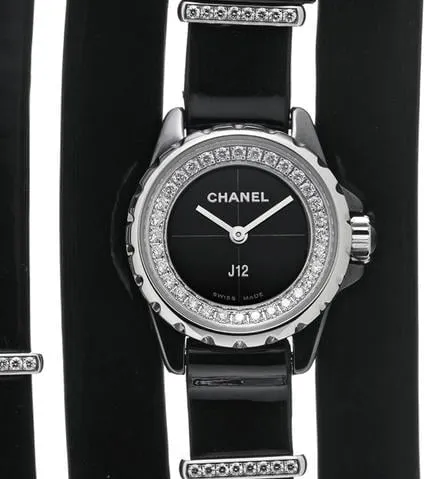 Chanel J12 H4665 19mm Ceramic Black