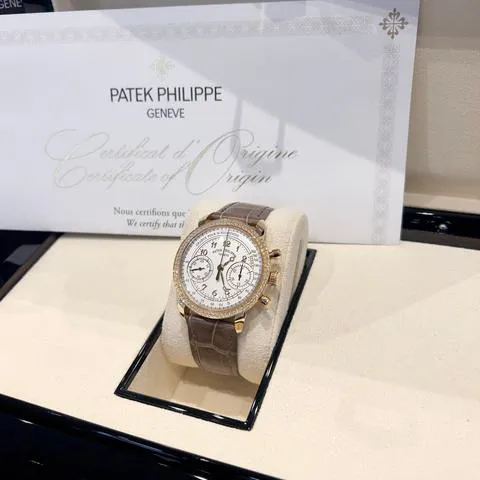 Patek Philippe Chronograph 7150/250R-001 38mm Rose gold White 11