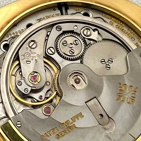 Patek Philippe Golden Ellipse 3589 33mm Yellow gold Blue 8