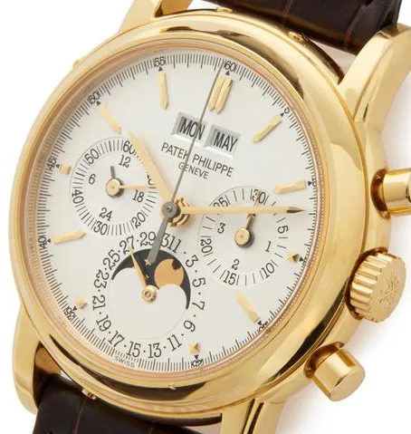 Patek Philippe Perpetual Calendar Chronograph 3970E 36mm Yellow gold Silver 3