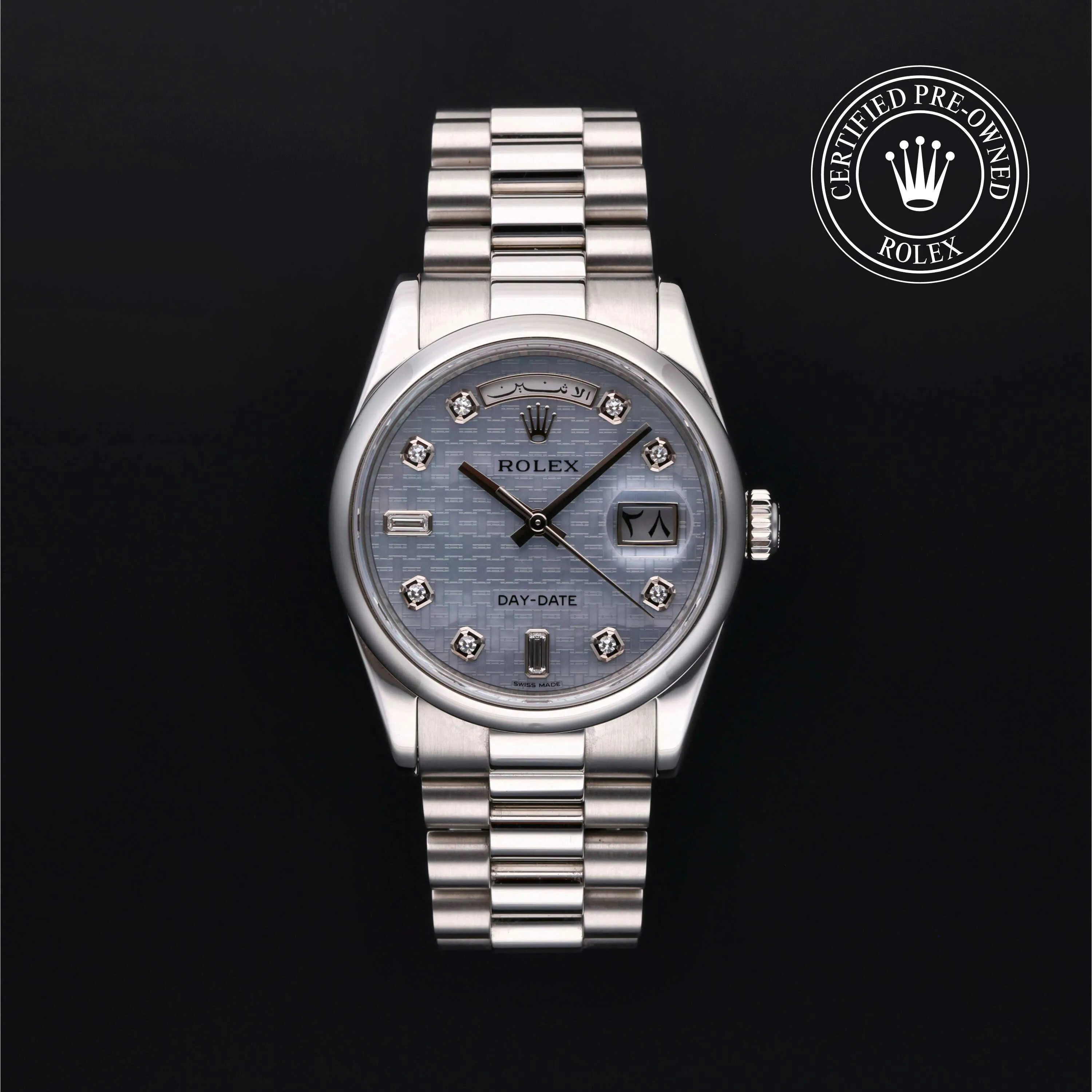 Rolex Day-Date 36 118206 36mm Platinum Mother-of-pearl