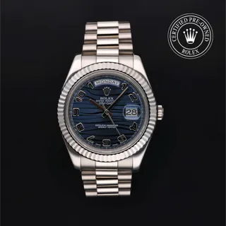 Rolex Day-Date II 218239 White gold Blue