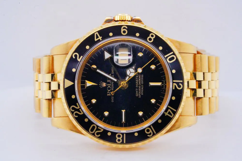 Rolex GMT-Master 16758 40mm Yellow gold Black