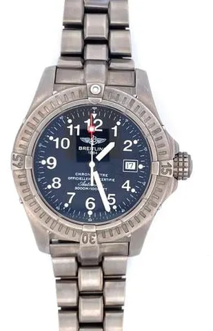 Breitling Avenger E17370 44mm Titanium Black 1