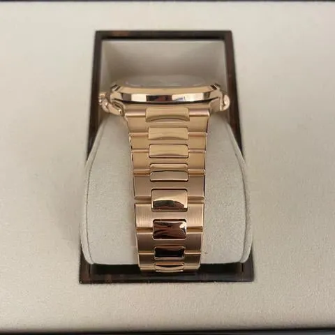 Patek Philippe Nautilus 5980/1R-001 40.5mm Rose gold Black 3