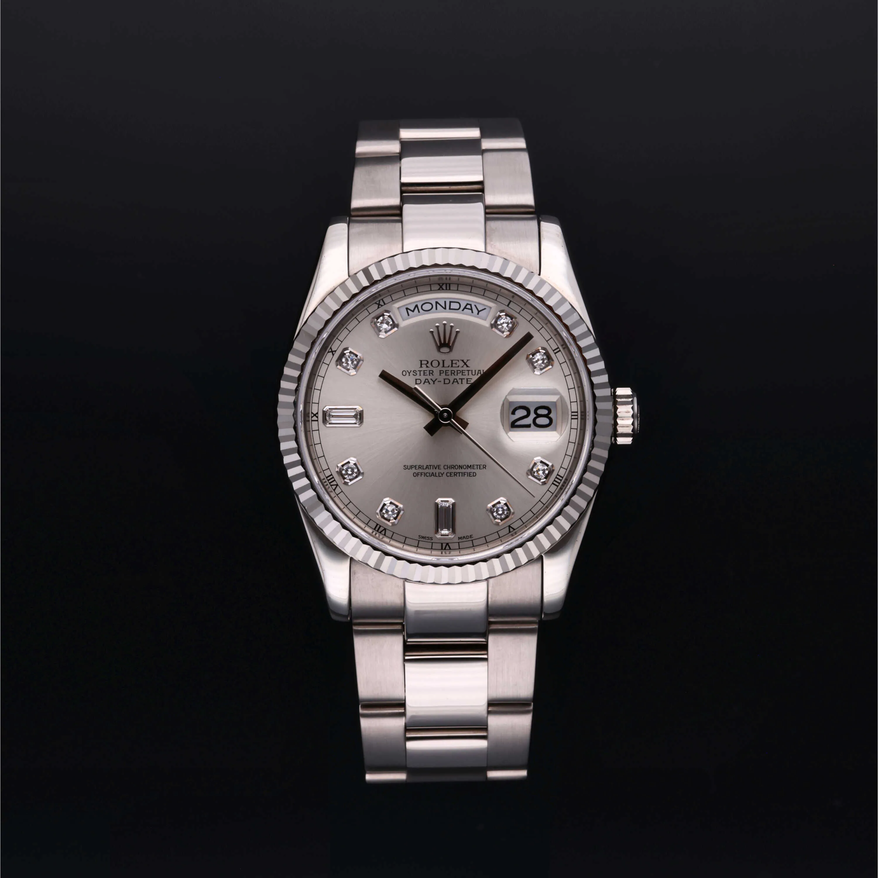 Rolex Day-Date 36 118239 36mm White gold Silver Gray