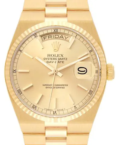 Rolex Day-Date Oysterquartz 19018 36mm Yellow gold Champagne