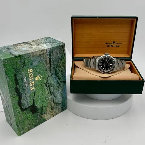 Rolex Submariner Date 1680 40mm Stainless steel Black 15