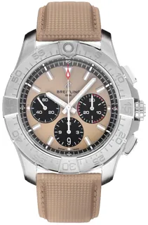 Breitling Avenger AB0147101A1X1 Stainless steel Beige