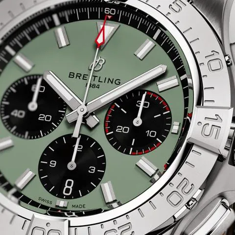 Breitling Avenger AB0147101L1X1 44mm Stainless steel Green 2