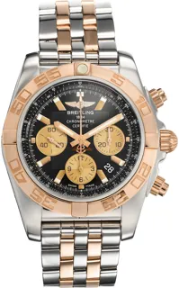 Breitling Chronomat CB0110 Rose gold and Stainless steel Black