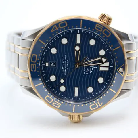 Omega Seamaster Diver 300M 210.20.42.20.03.001 42mm Yellow gold and Stainless steel Blue 2