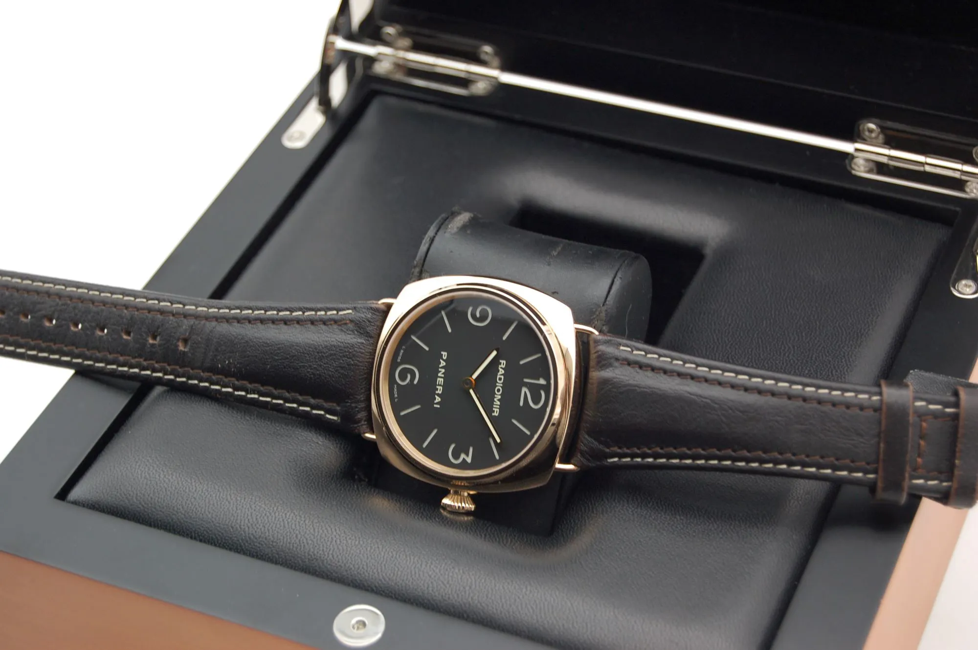 Panerai Radiomir PAM231 45mm Rose gold Black 4