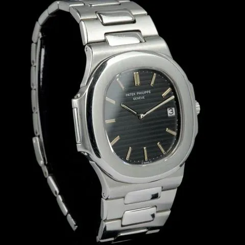 Patek Philippe Nautilus 3700/1 40mm Stainless steel 2