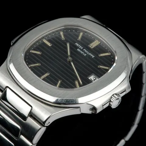 Patek Philippe Nautilus 3700/1 40mm Stainless steel 7