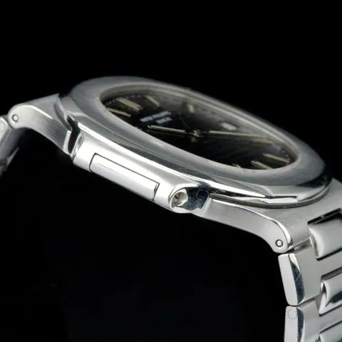 Patek Philippe Nautilus 3700/1 40mm Stainless steel 8