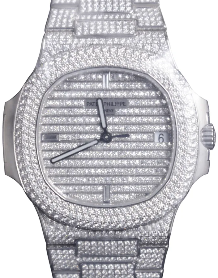 Patek Philippe Nautilus 5719/1G-001 40mm White gold Silver