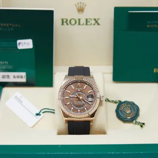 Rolex Sky-Dweller 326235-0005 Everose gold Brown