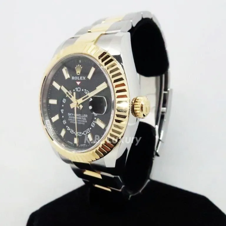 Rolex Sky-Dweller 326933 42mm Yellow gold and Stainless steel Black 1