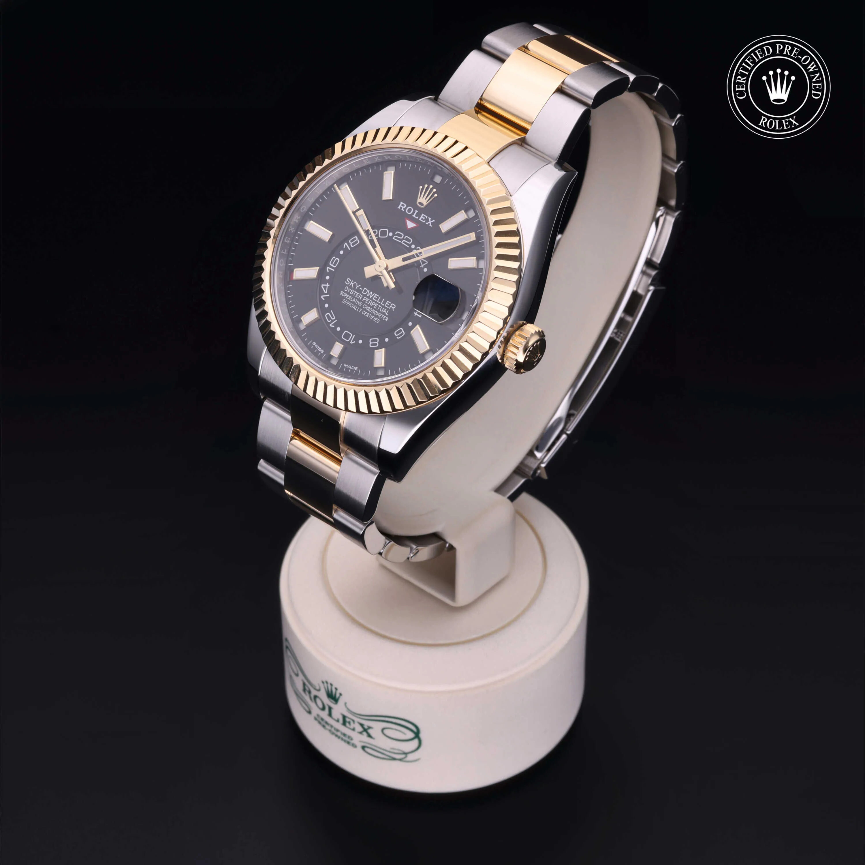 Rolex Sky-Dweller 326933 42mm Yellow gold and Stainless steel Black 2