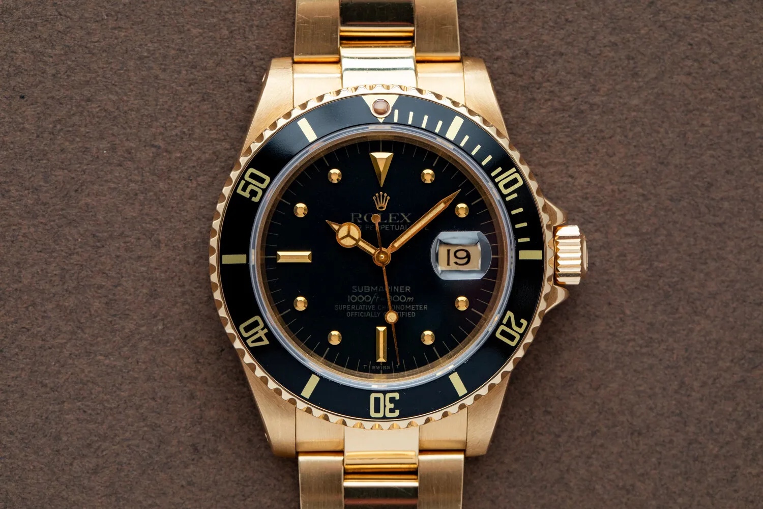 Rolex Submariner 16808 Yellow gold Black