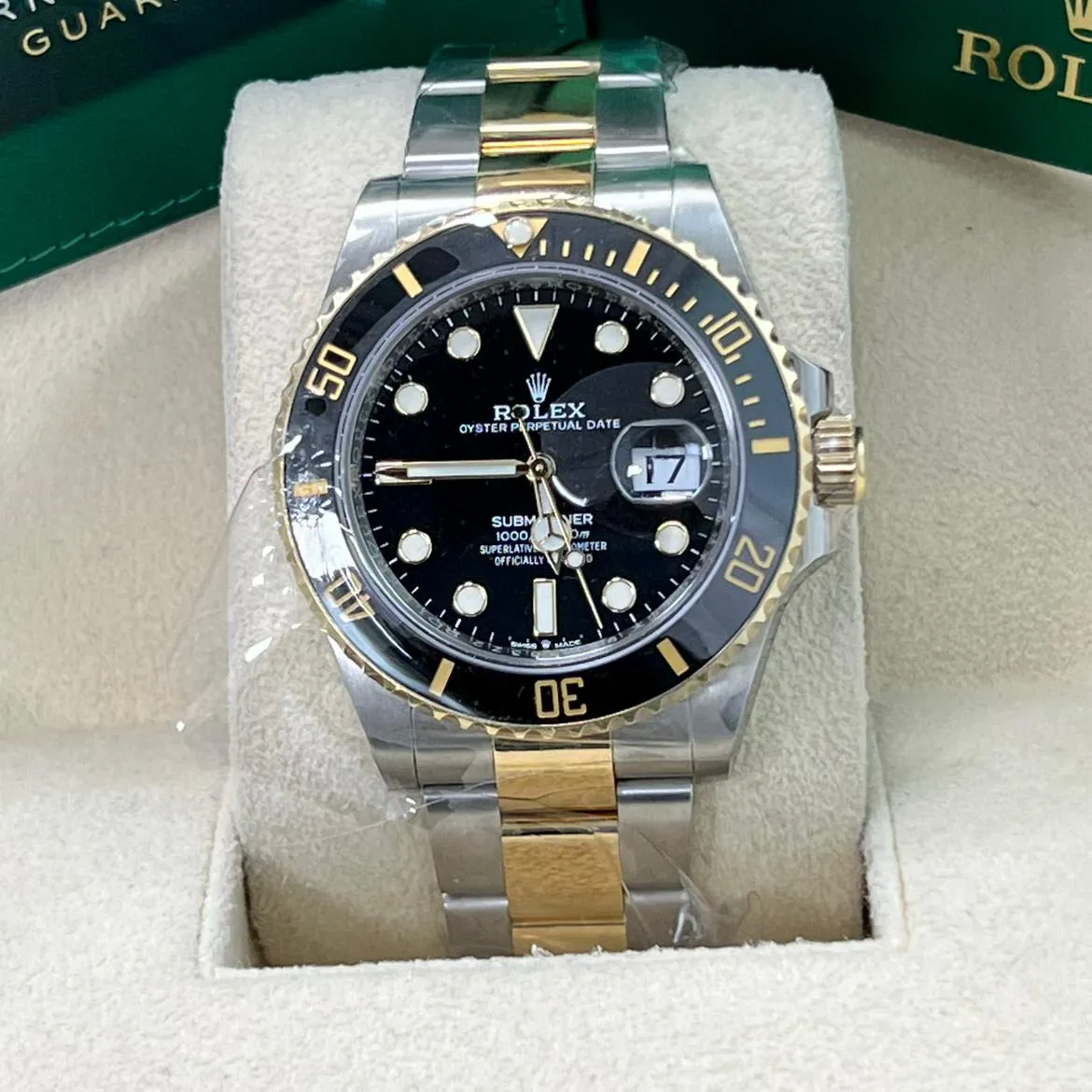 Rolex Submariner 126613LN-0002 41mm Yellow gold and Oystersteel Black