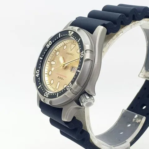 Seiko Divers 7C43-6a00 Titanium Gold 1991 Germany | Dealer | EveryWatch