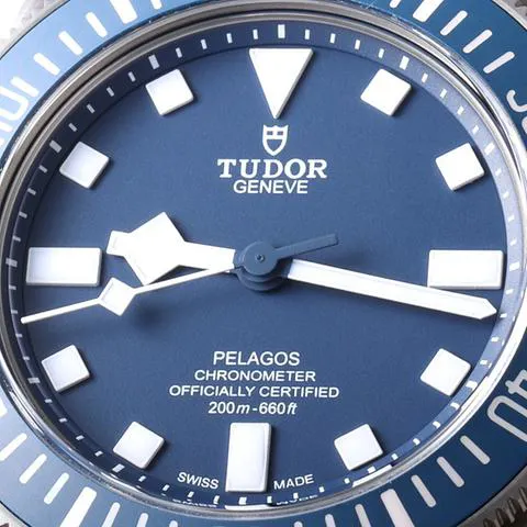 Tudor Pelagos 25707B/23 42mm Titanium Blue 5