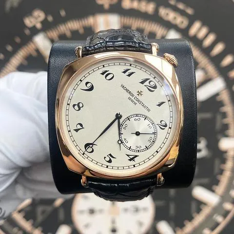 Vacheron Constantin Historiques 82035/000R-9359 40mm Rose gold Black 2