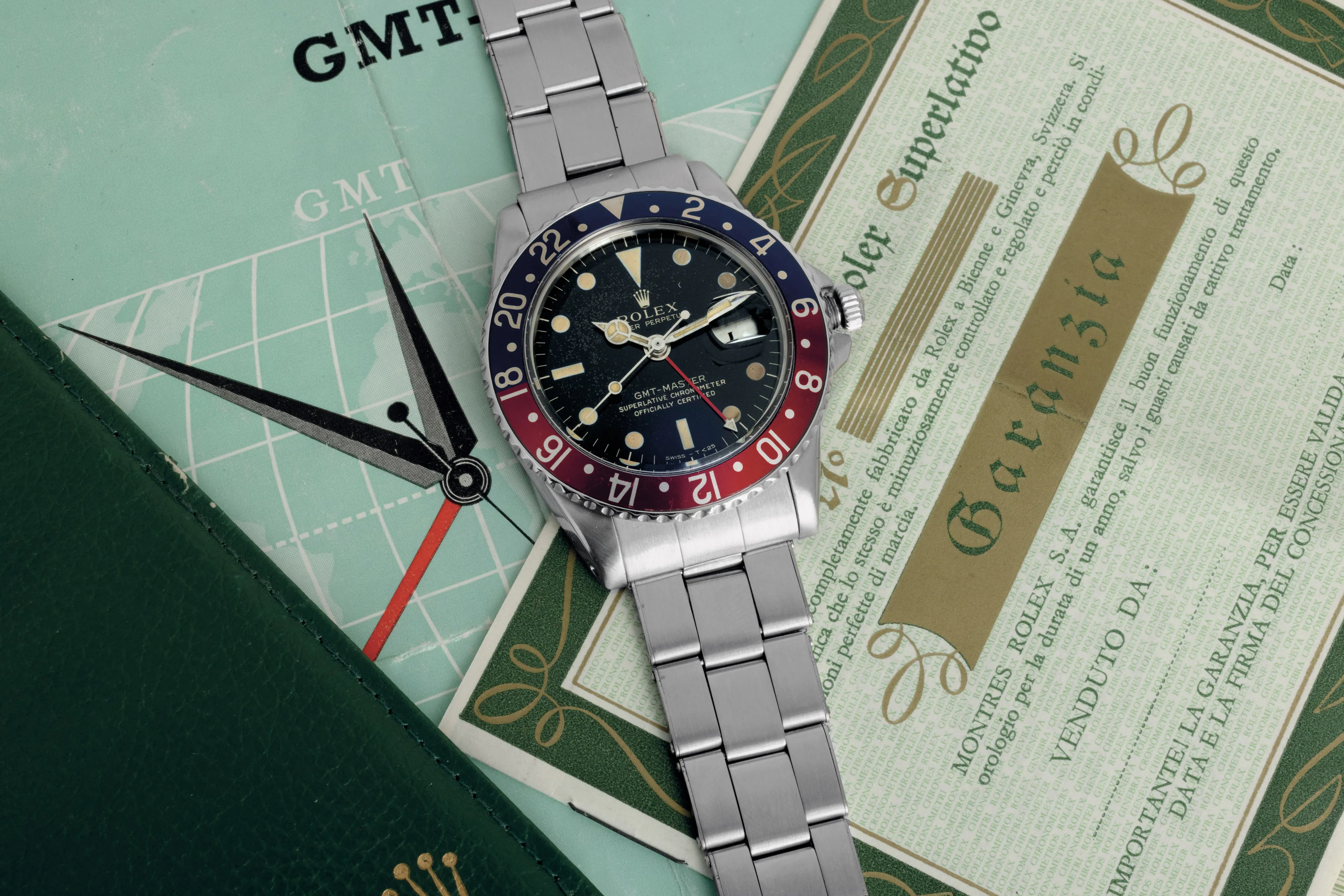 Rolex GMT-Master 1675 39mm Stainless steel Black 3