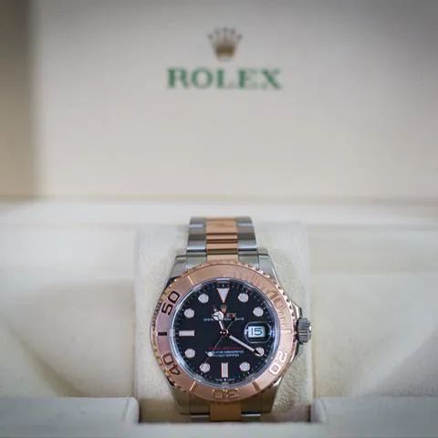 Rolex Yacht-Master 40 126621 40mm Yellow gold and Stainless steel Black 9