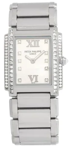 Patek Philippe Twenty~4 4910/20G 25mm White gold White