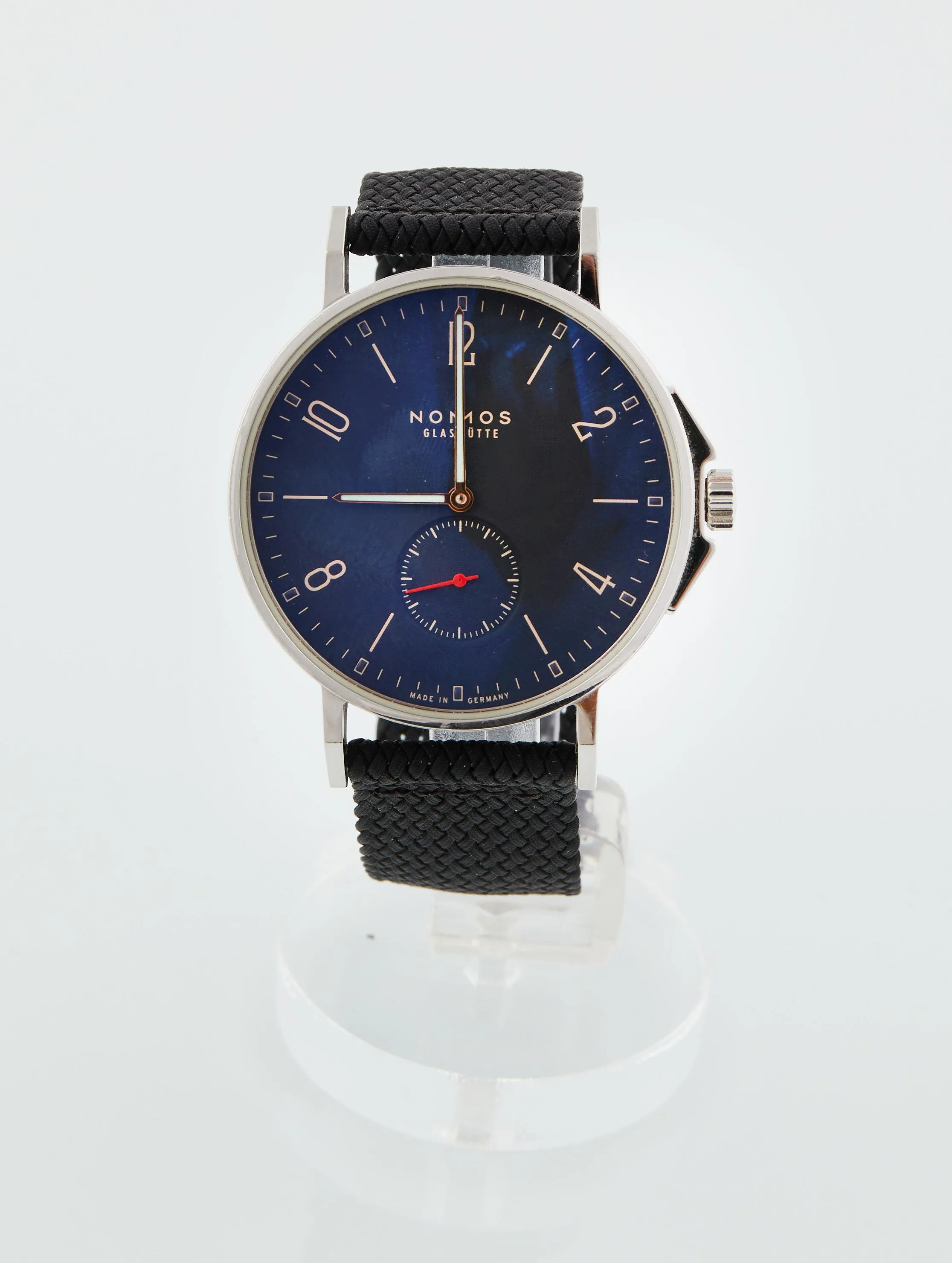 Nomos 564 hotsell