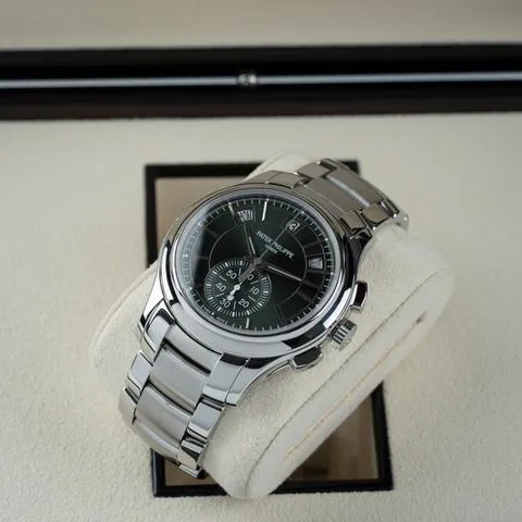 Patek Philippe Annual Calendar Chronograph 5905/1A-001 42mm Stainless steel Green 6