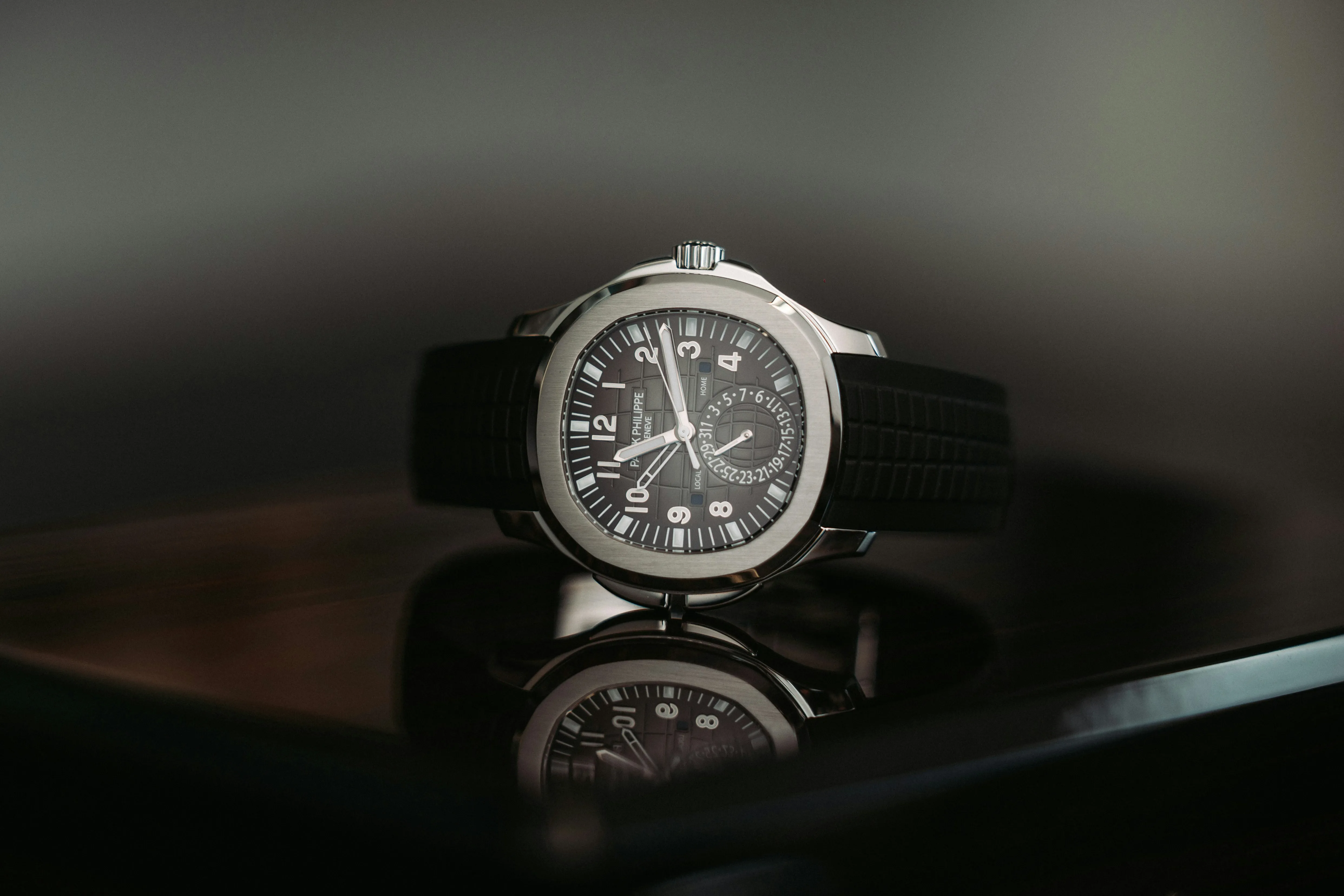 Patek Philippe Aquanaut 5164A