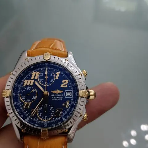 Breitling Chronomat B13050.1 39mm Yellow gold and stainless steel Black 5