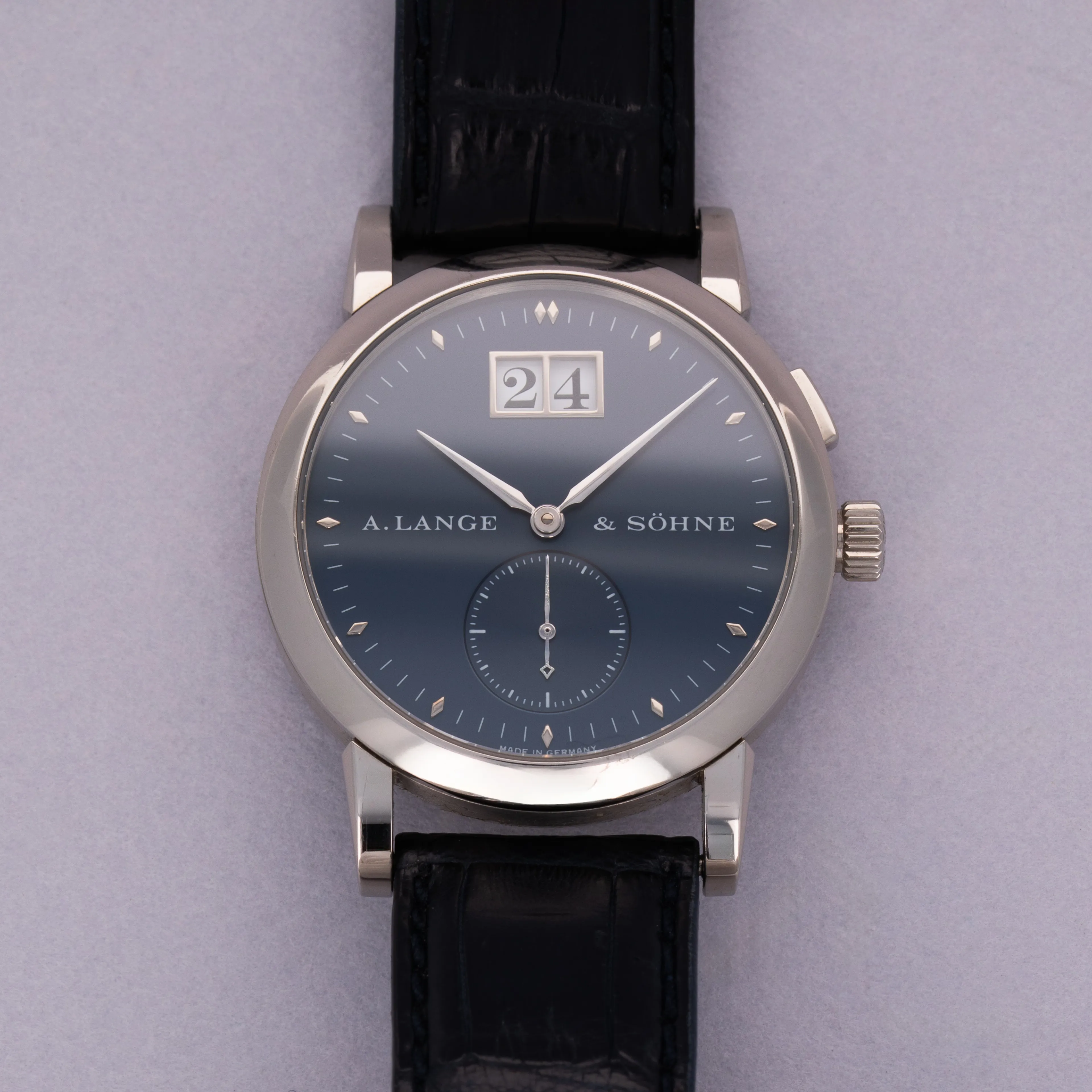 A. Lange & Söhne Saxonia 105.027