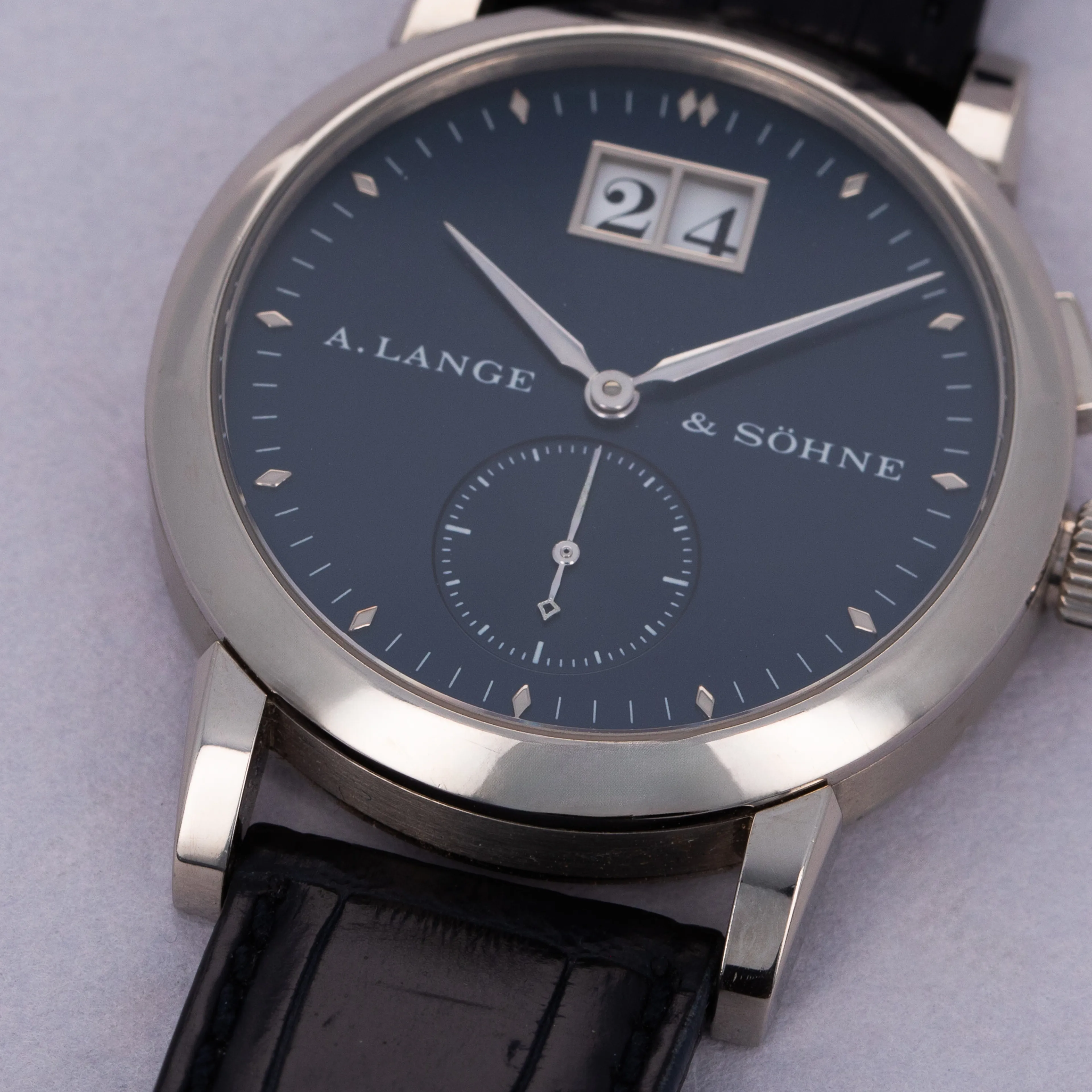 A. Lange & Söhne Saxonia 105.027 34mm White gold Blue 16