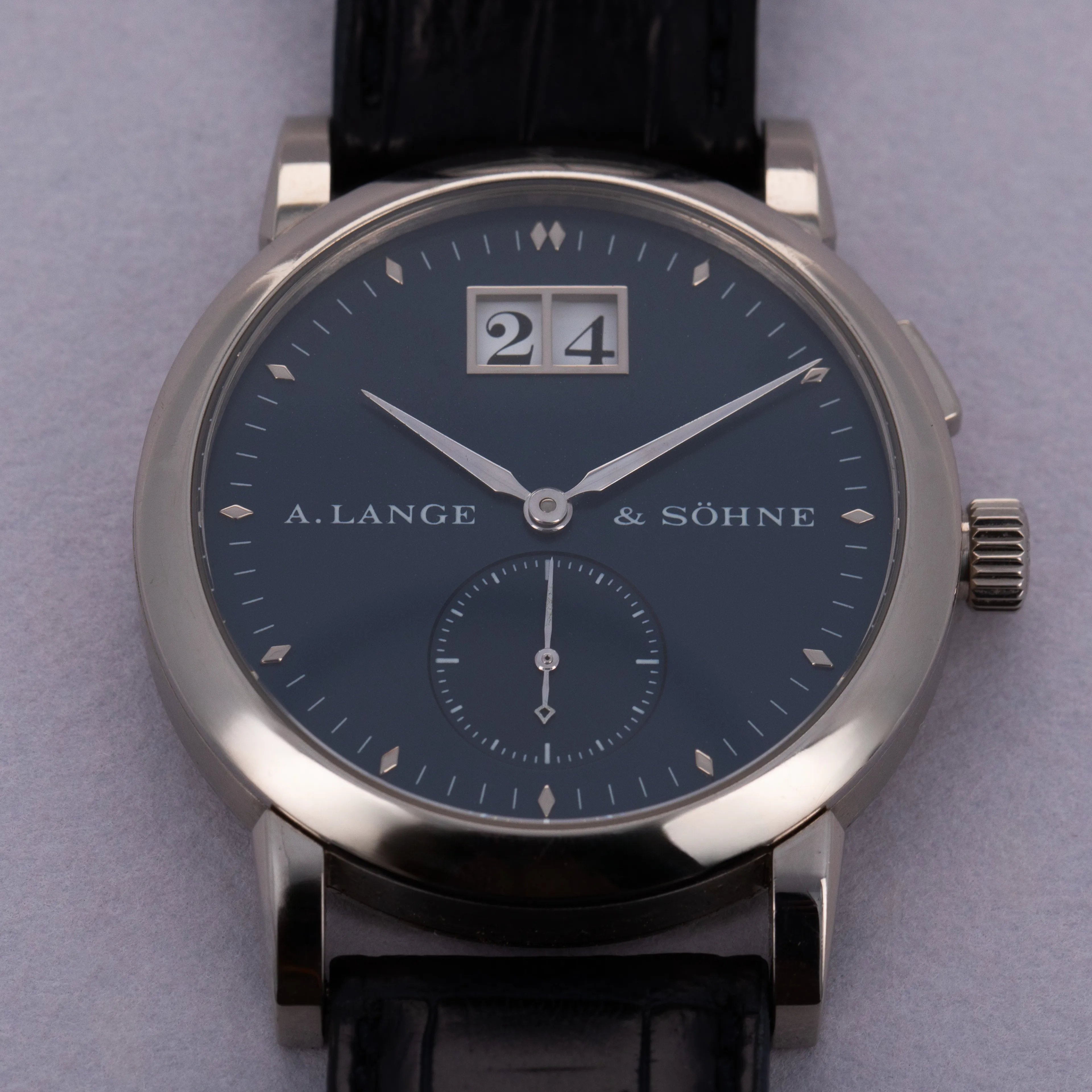 A. Lange & Söhne Saxonia 105.027 34mm White gold Blue 8