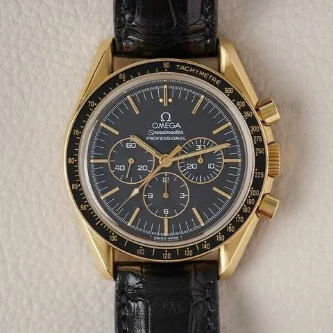 Omega Speedmaster 145.00.52 42mm Yellow gold Black