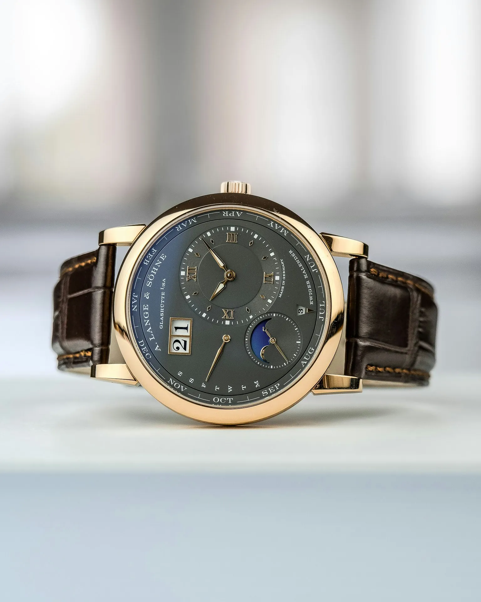 A. Lange & Söhne Lange 1 345.033 42mm Rose gold Gray