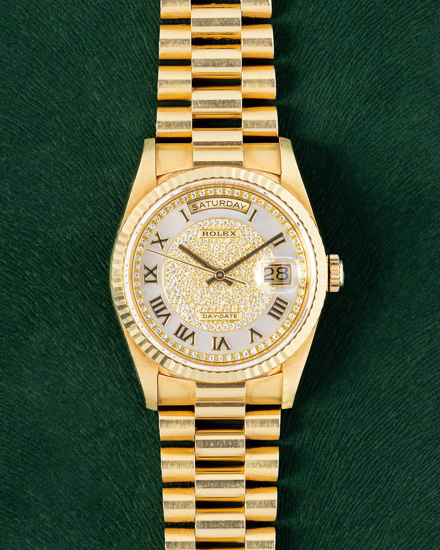 Rolex Day-Date 18238 36mm Yellow gold •