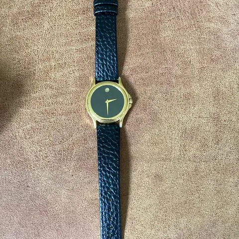 Movado 35mm Yellow gold and stainless steel Black 2