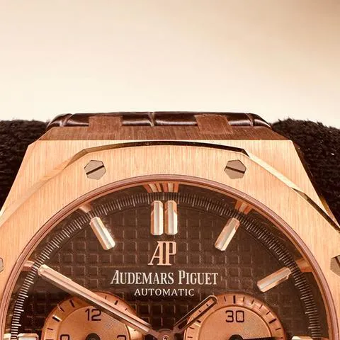 Audemars Piguet Royal Oak 26331OR.OO.D821CR.01 41mm Rose gold Brown 5