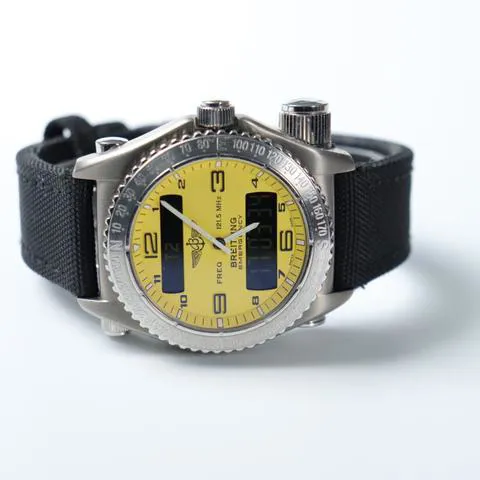 Breitling Emergency E56121.1 43mm Titanium Yellow 7