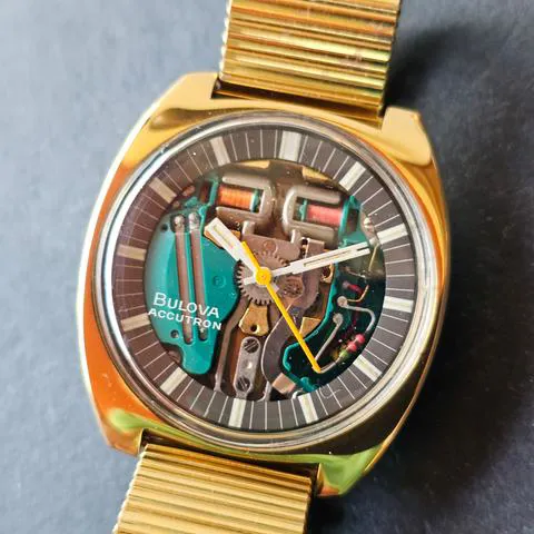 Bulova Accutron 770 38mm Yellow gold and Stainless steel Skeletonized