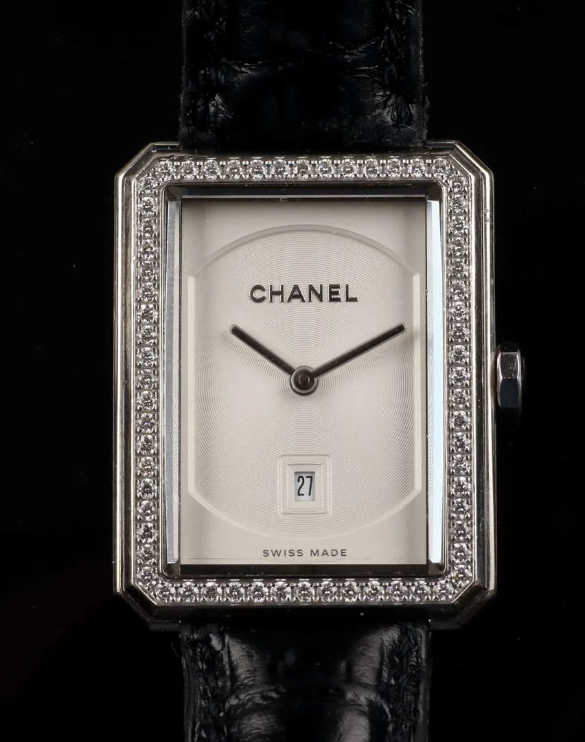 Chanel 26.5mm White gold and Diamond