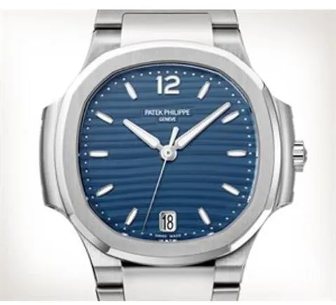 Patek Philippe Nautilus 7118/1A-001 35mm Stainless steel Blue